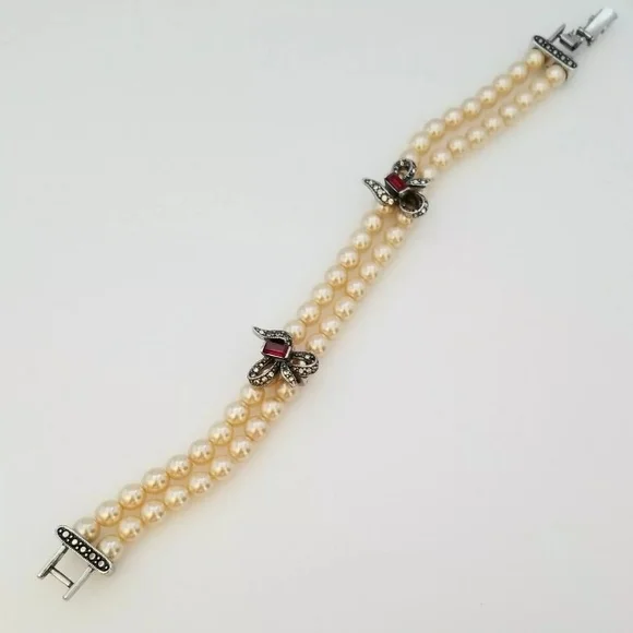 JOAN RIVERS CLASSICS COLLECTION PEARL & GARNET WEDDING BRACELET - Picture 7 of 7